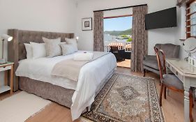 Villa Venusta Luxury Guesthouse - Solar Power